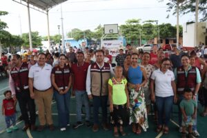 Lee más sobre el artículo Lleva Armando Reyna servicios y atención a Palma Real II