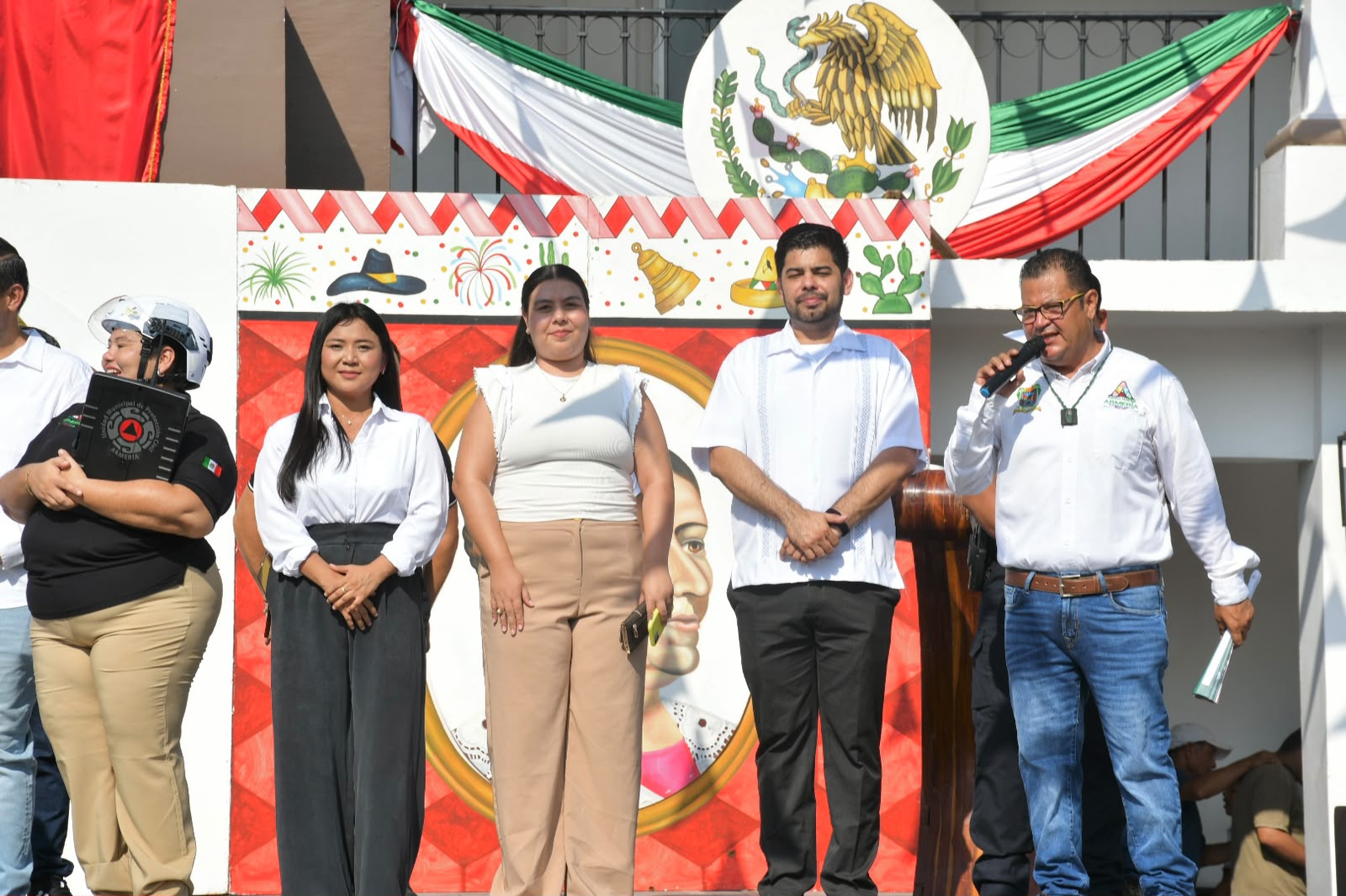 En este momento estás viendo Armería conmemora el 216 aniversario de la Independencia de México