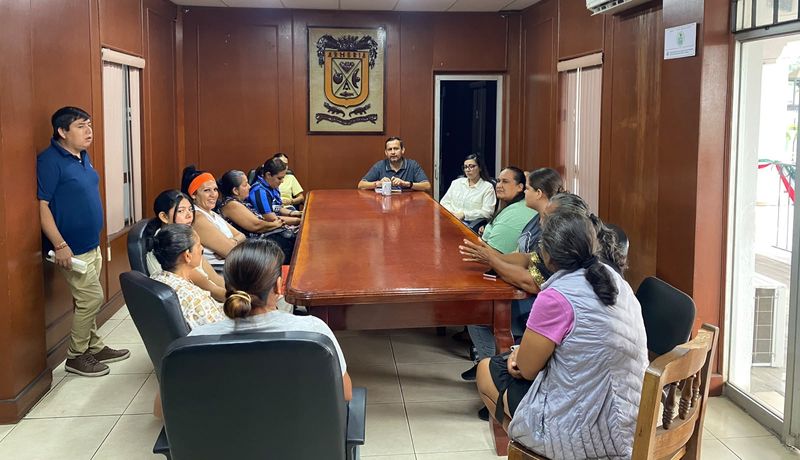 En este momento estás viendo Ayuntamiento de Armería fortalece participación de emprendedores rumbo a la Feria 2026