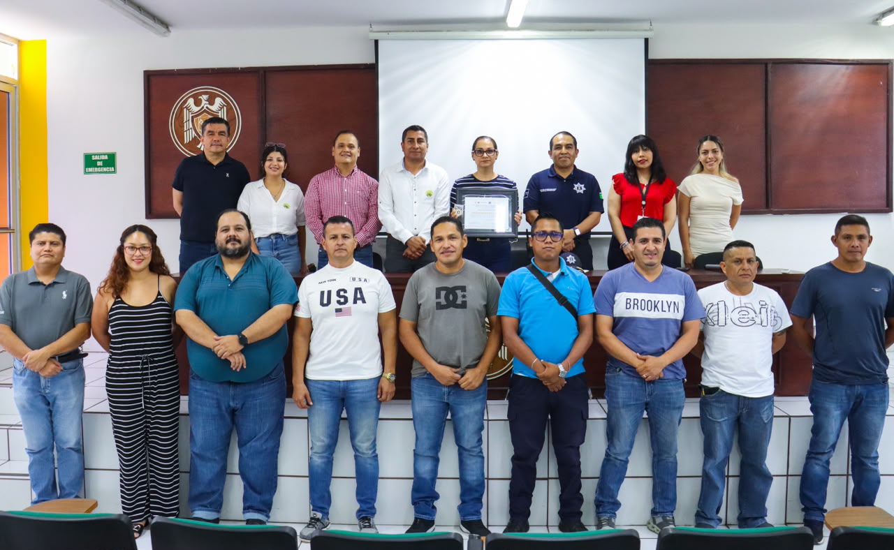 En este momento estás viendo Reconoce Gobierno de Tecomán a la Universidad de Colima por su participación en el proceso de ascensos 2026