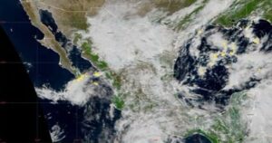 Lee más sobre el artículo Trudy, ahora como huracán categoría 1, puede ocasionar lluvias muy fuertes en Colima