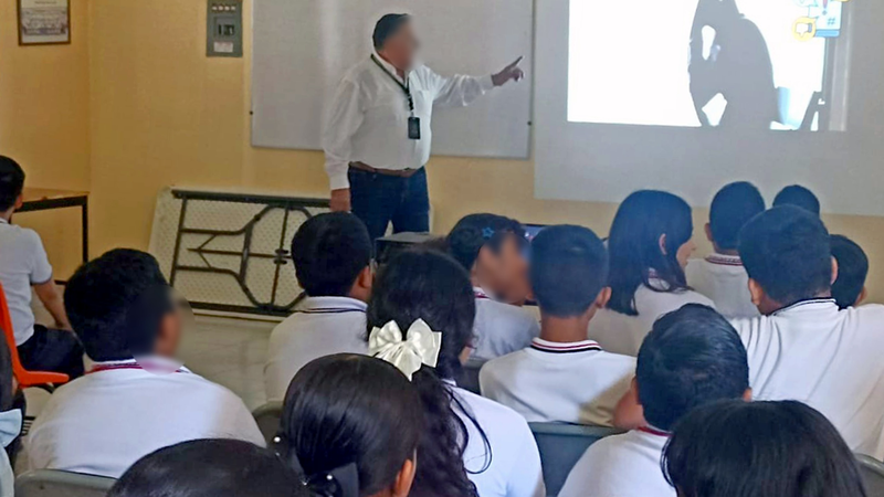 En este momento estás viendo Imparte FGR pláticas sobre ciberseguridad a estudiantes de secundaria en Colima