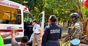 Lee más sobre el artículo Hombre resulta lesionado accidentalmente con machete en Villa de Álvarez