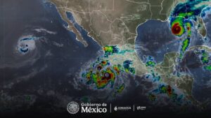 Lee más sobre el artículo Simón se intensifica a huracán categoría 2 en la escala Saffir-Simpson