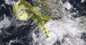 Lee más sobre el artículo Vigila Protección Civil de Colima evolución del huracán Trudy ante posible acercamiento