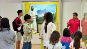 Lee más sobre el artículo Acerca MUAP las tradiciones populares a públicos de todas las edades