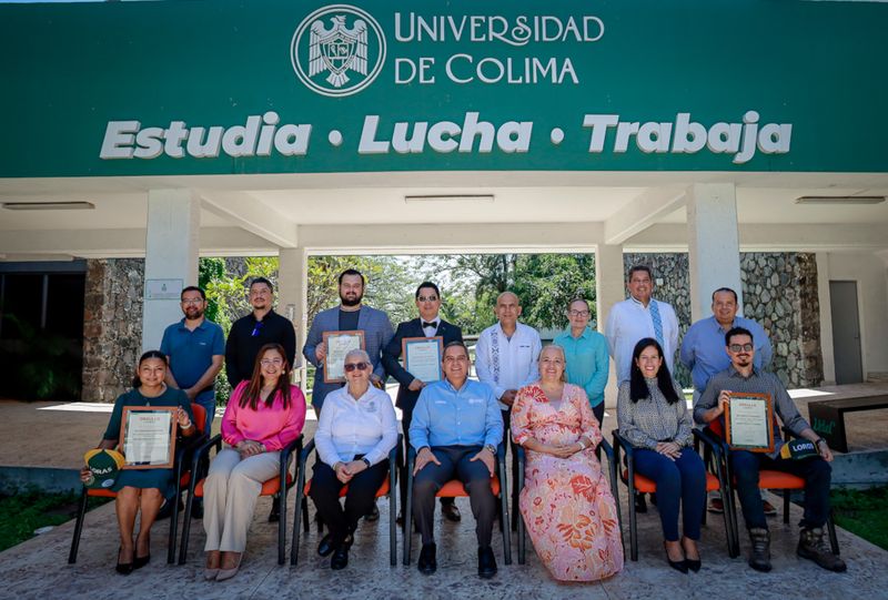En este momento estás viendo Entrega UdeC reconocimiento nacional a egresada y egresados por la aplicación de sus conocimientos
