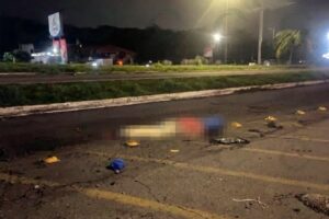 Lee más sobre el artículo Muere motociclista tras impactarse contra una banqueta en el Tercer Anillo Periférico