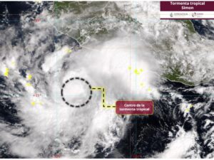 Lee más sobre el artículo Simon se ubica a 395 km al sur de Manzanillo; prevén que se intensifique a huracán mayor