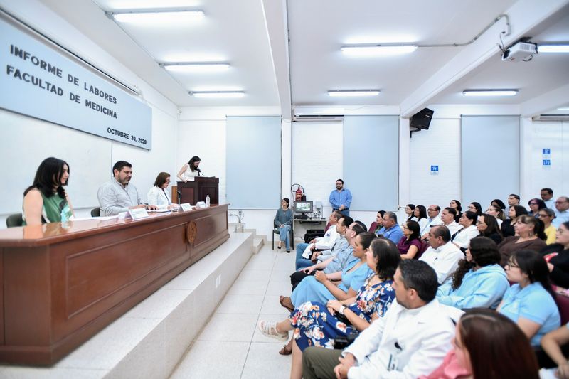 En este momento estás viendo A sus 50 años, la Facultad de Medicina destaca en investigación y formación en escenarios reales
