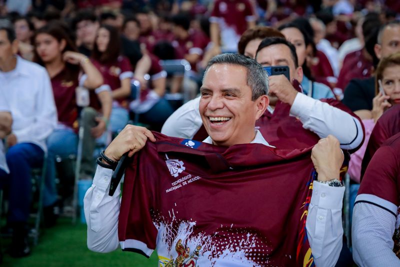 En este momento estás viendo Acompaña rector de la UdeC festejo por el 50 aniversario del Tecnológico de Colima