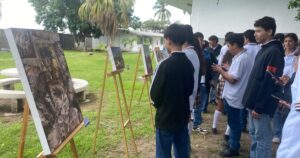Lee más sobre el artículo “Museando en tu escuela” lleva arte universitario a tres bachilleratos