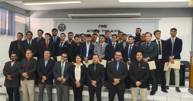 En este momento estás viendo Se titulan 23 ingenieros mecánicos electricistas de la FIME