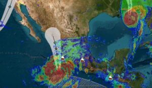 Lee más sobre el artículo Gobernadora Indira Vizcaíno participó en la sesión del Centro de Mando y del Comité Estatal de Emergencias por Huracán ‘Simón’