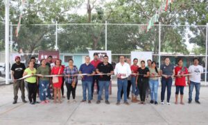 Lee más sobre el artículo Armando Reyna entrega parque rehabilitado en la colonia San Martín de Porres, en Nuevo Caxitlán